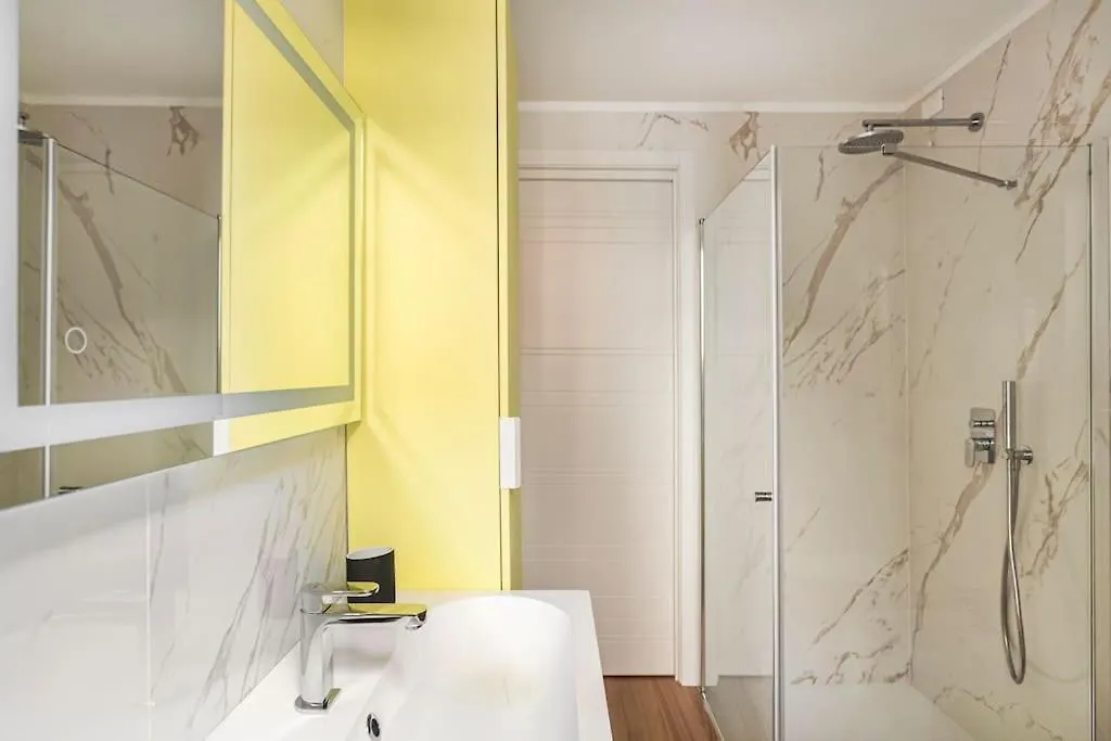 Amazing Apartment In Duomo Milan 0*,  Italy